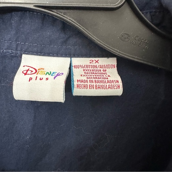 VTG Disney Winnie The Pooh Bumblebee Navy Sleeveless Button up Shirt size 2X - Picture 4 of 8